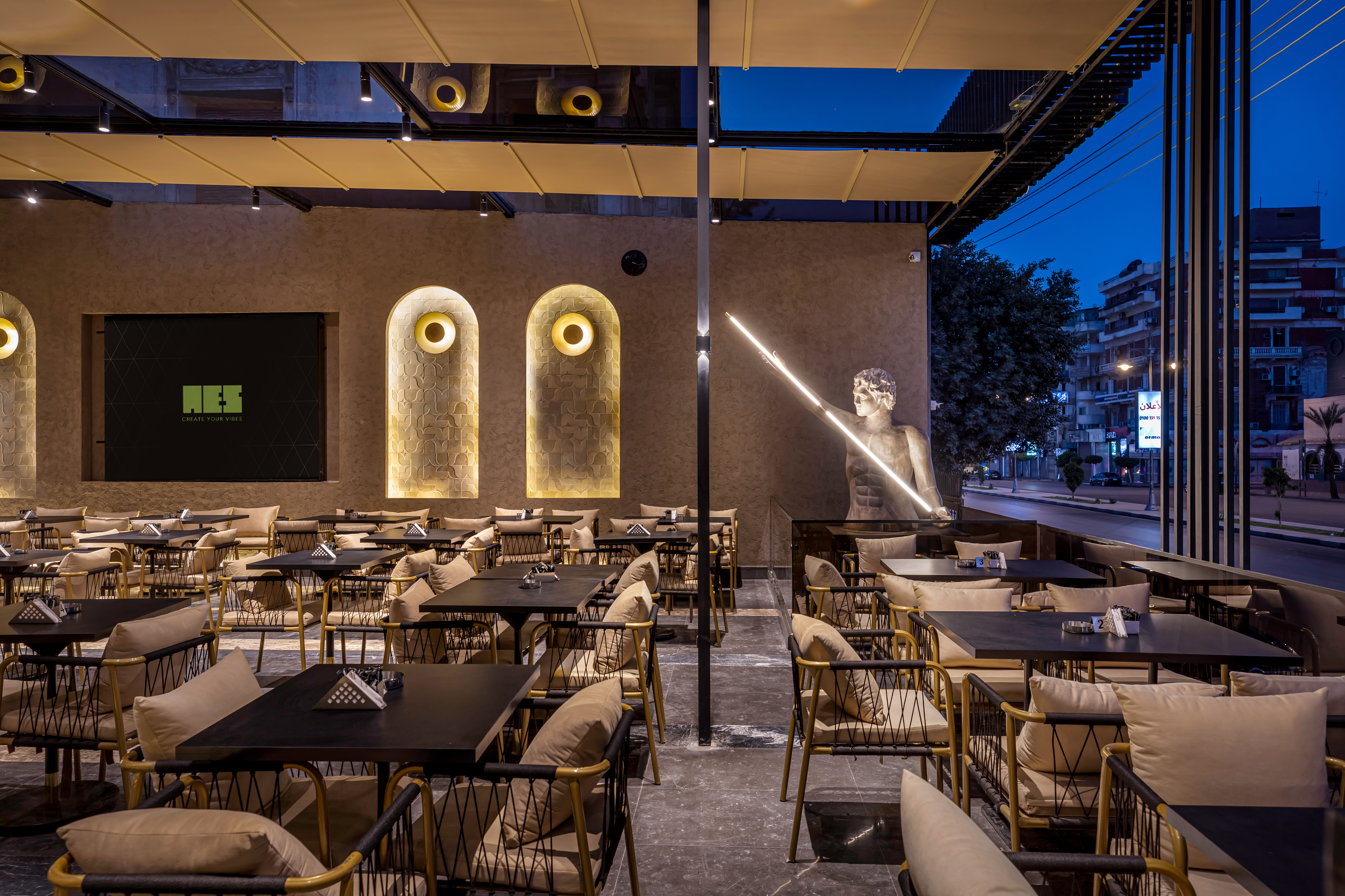 Savoy — view 8