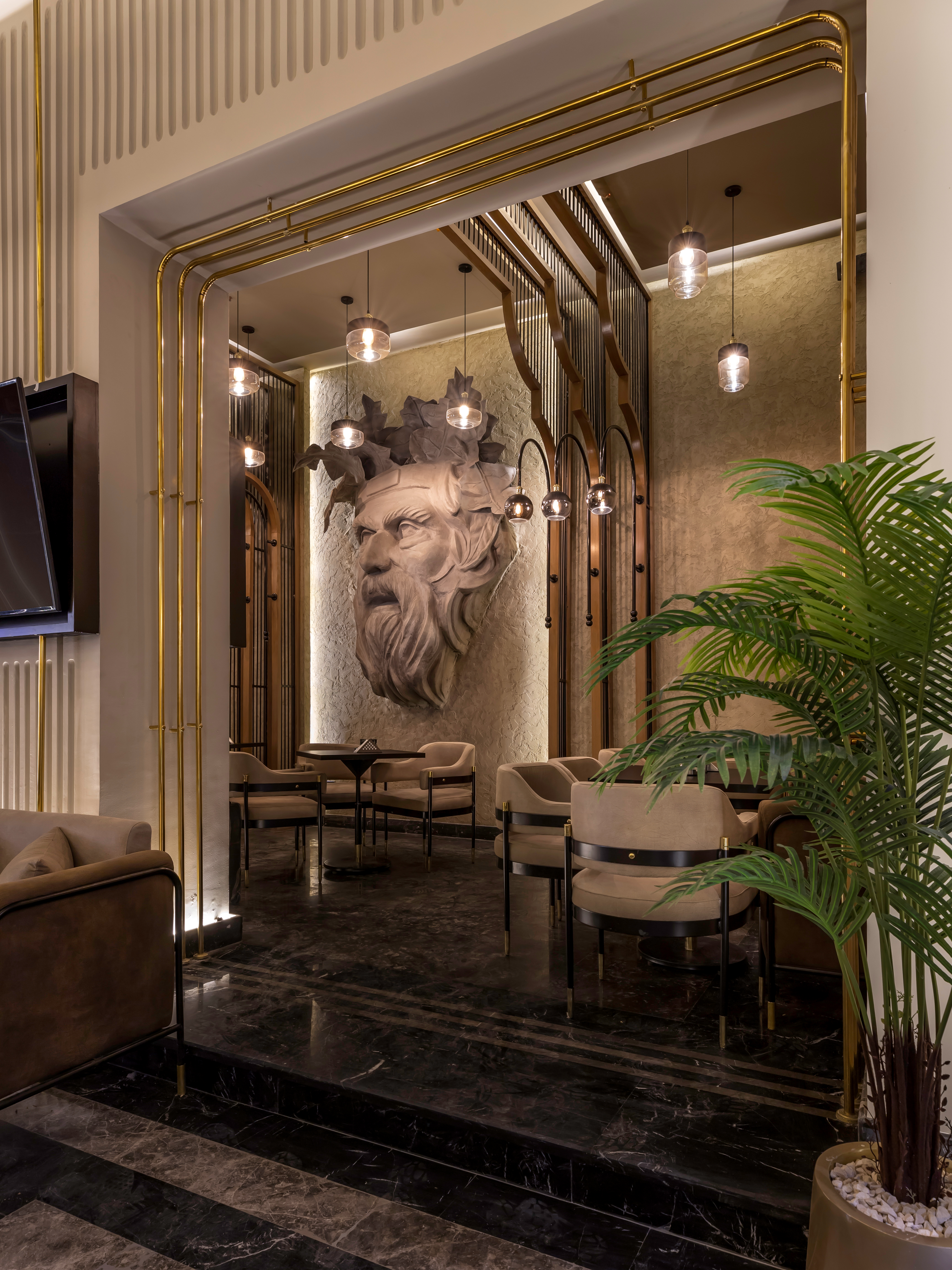 Savoy — view 12