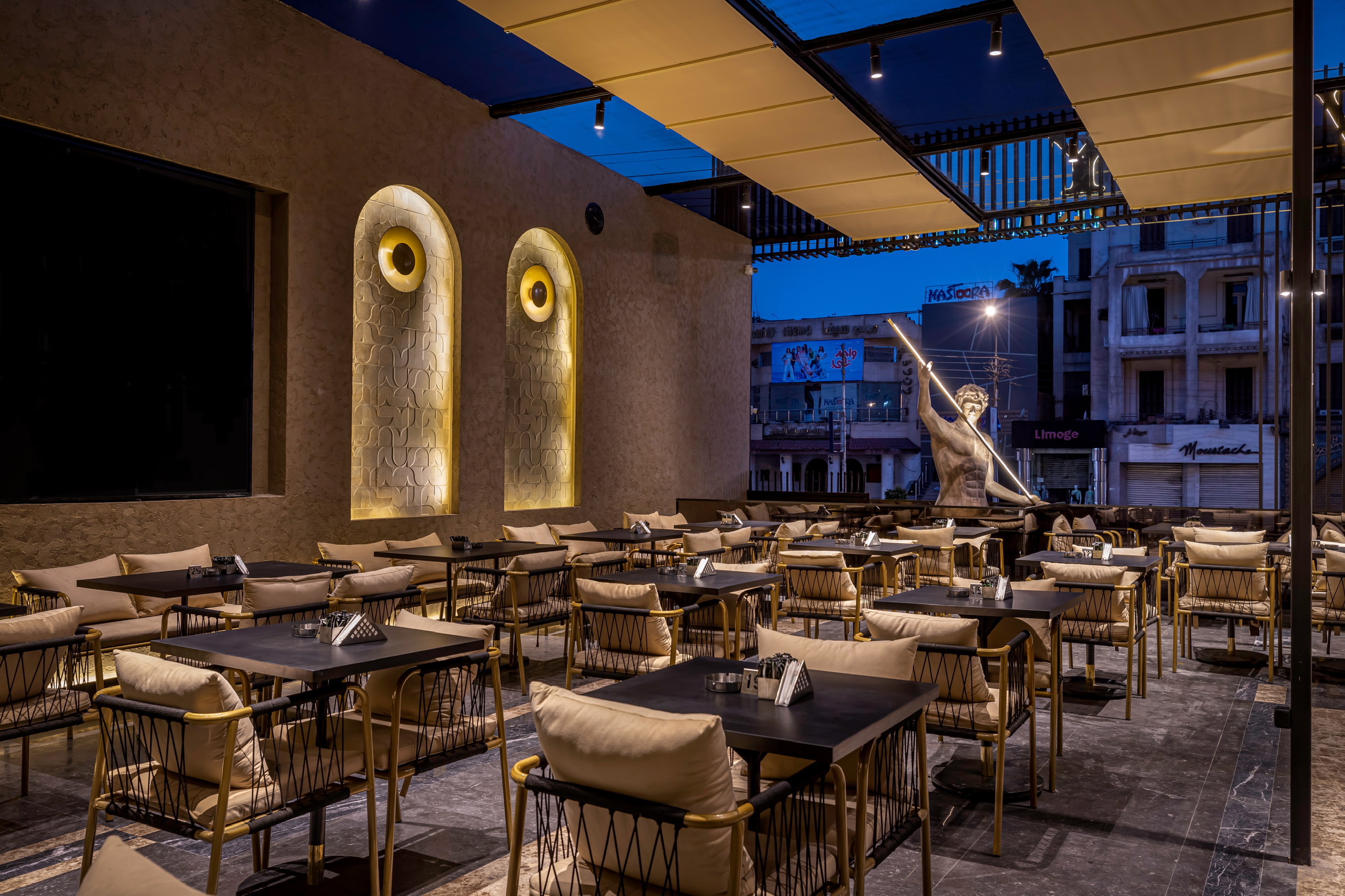 Savoy — view 22