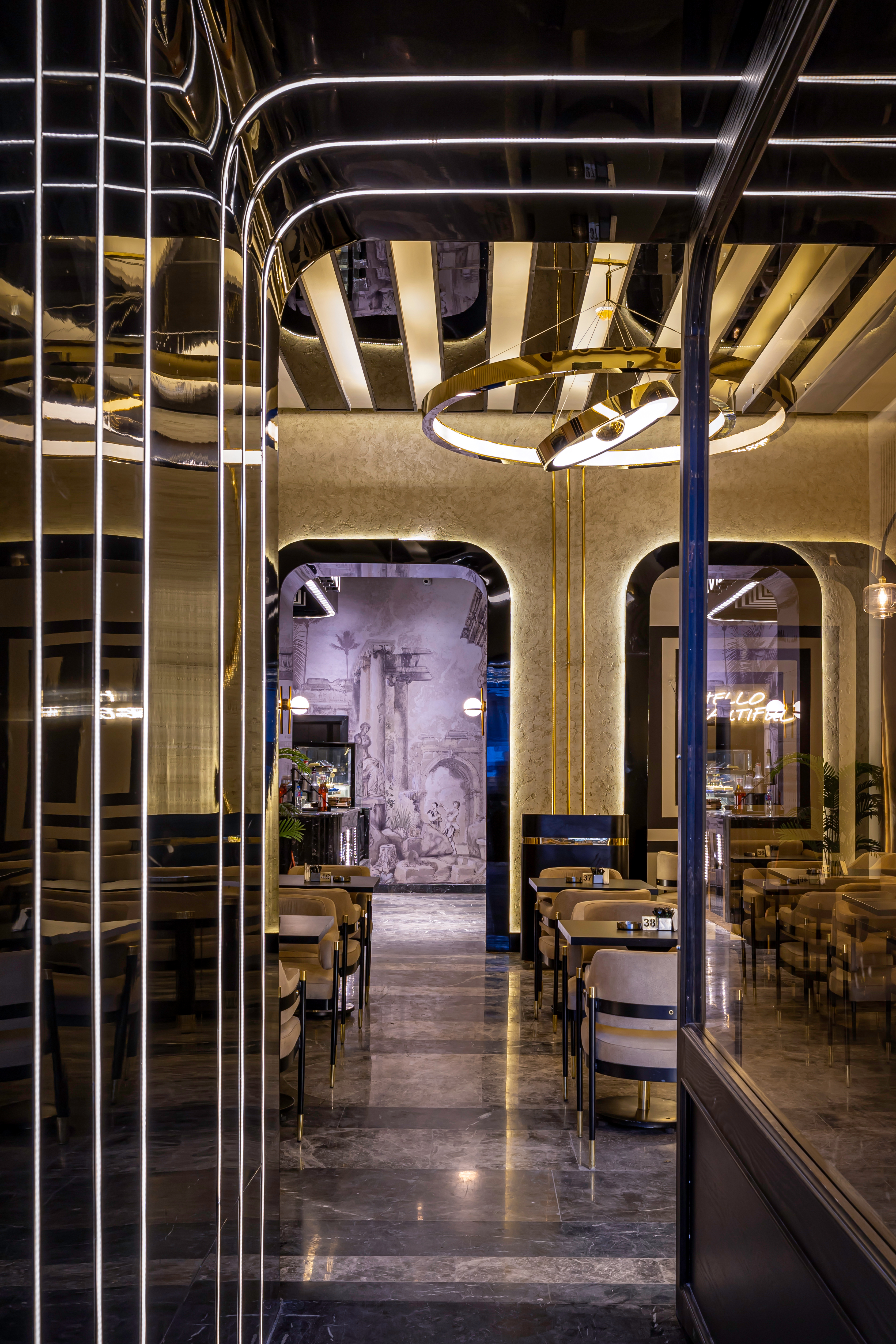 Savoy — view 31
