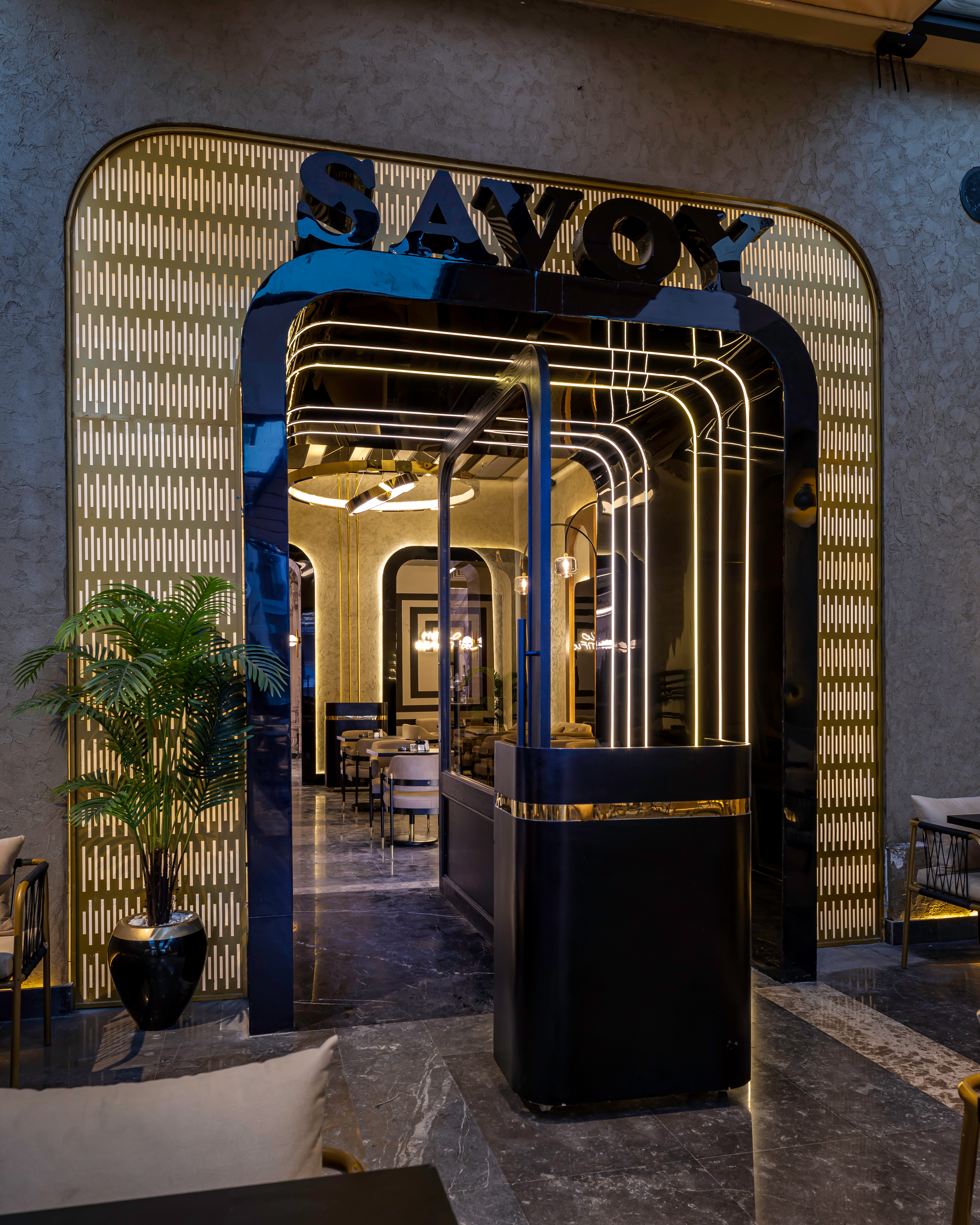 Savoy — view 32